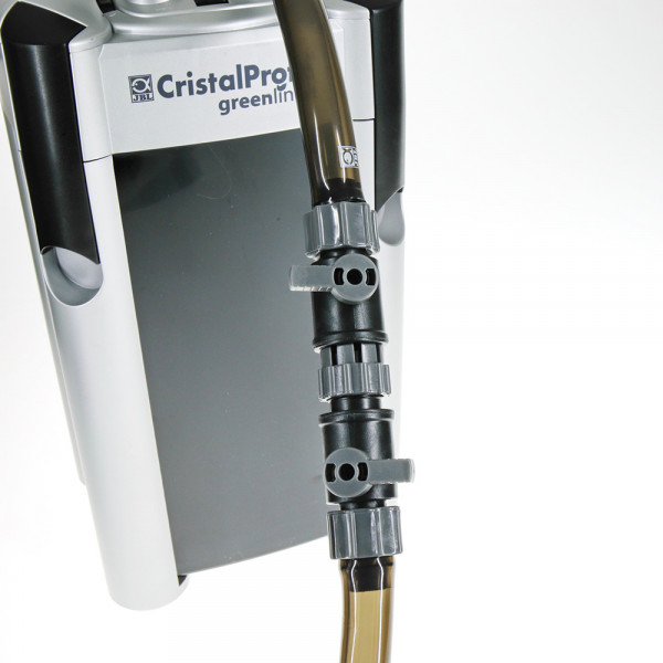 JBL schnelltrennkupplung mit absperrhahn 16/22 am außenfilter montiert